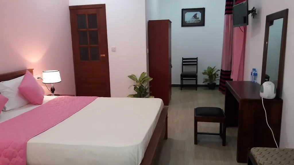 New Rani Inn Negombo